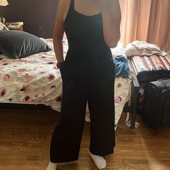 One piece with pockets - Picture 2 of 4